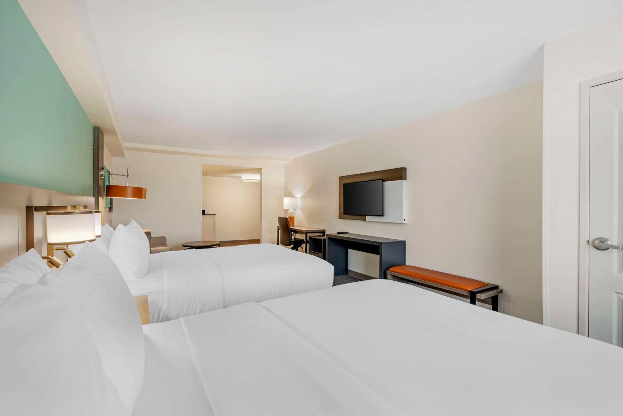 Comfort Suites Valdosta Esterno foto